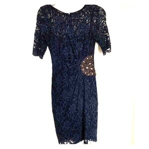 Xscape Nagy blue lacy formal dress